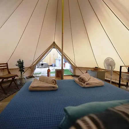 Happy Glamping 2 *